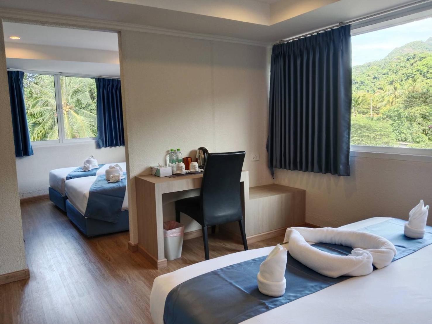 Eastique Hotel Koh Chang Trat Extérieur photo